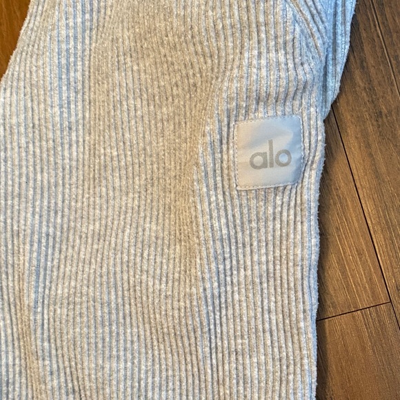 ALO Yoga grey Striped Track Pants - Picture 6 of 7